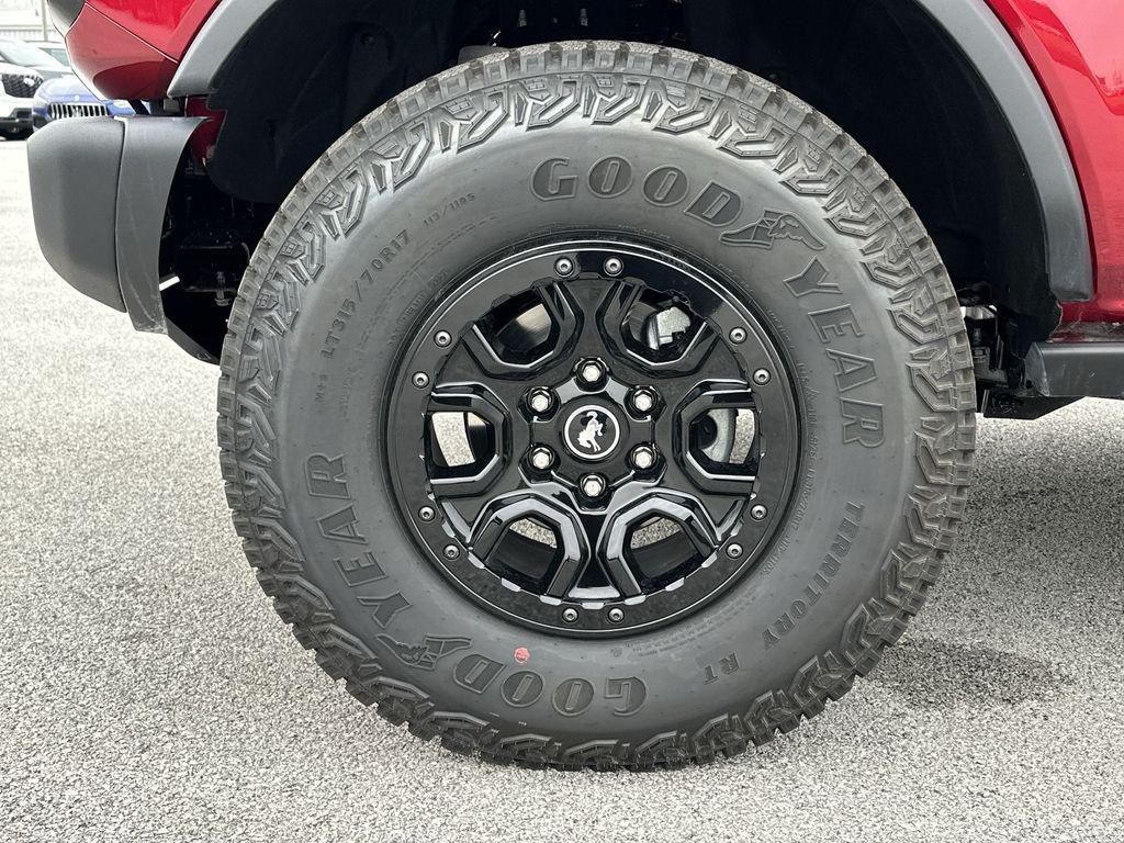 new 2025 Ford Bronco car, priced at $63,130