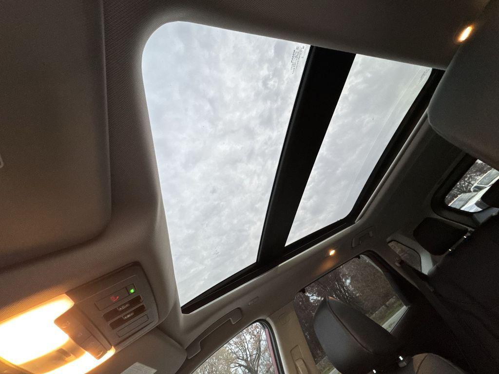 used 2022 Nissan Rogue car, priced at $22,999