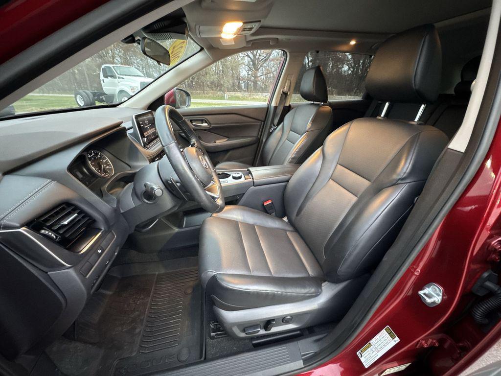 used 2022 Nissan Rogue car, priced at $22,999