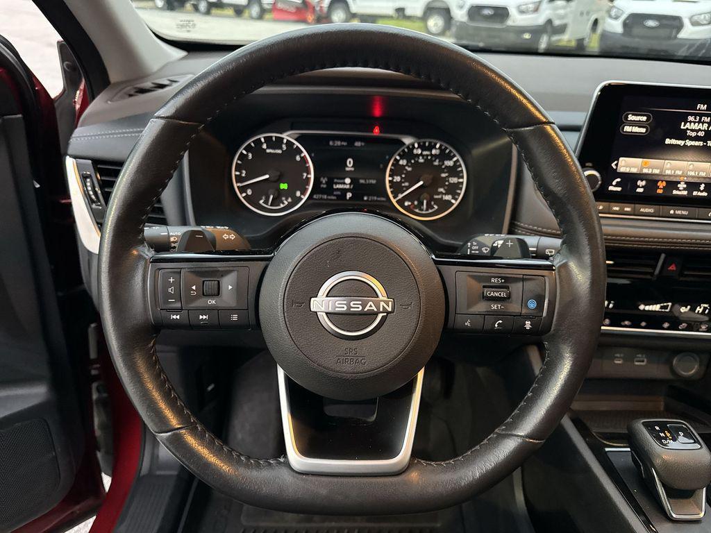 used 2022 Nissan Rogue car, priced at $22,999