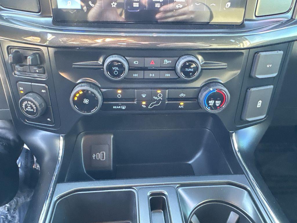 new 2025 Ford F-150 car, priced at $44,420