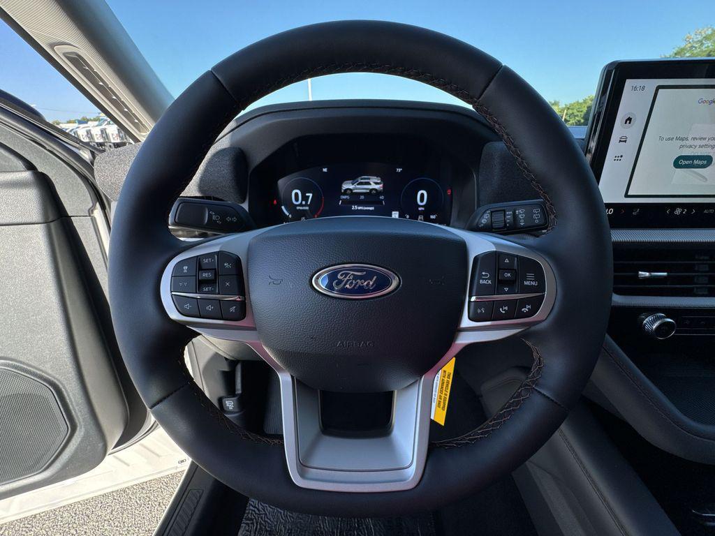 new 2025 Ford Explorer car, priced at $45,932