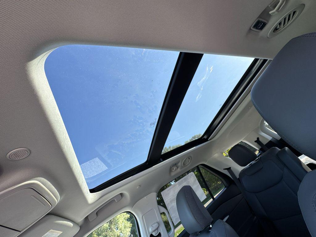 new 2025 Ford Explorer car, priced at $45,932