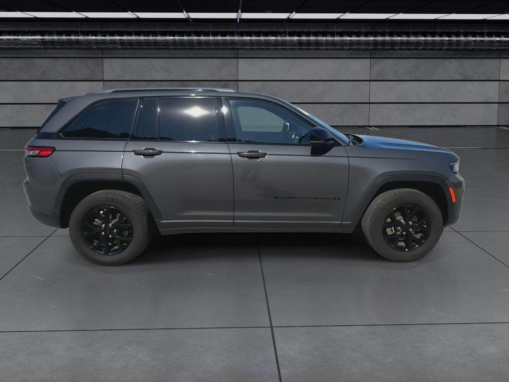 used 2024 Jeep Grand Cherokee car, priced at $34,601