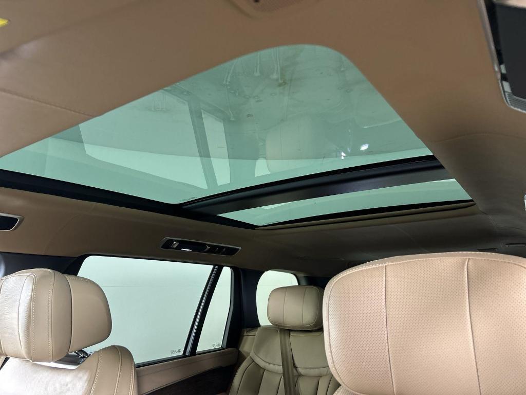 new 2025 Land Rover Range Rover car, priced at $189,255