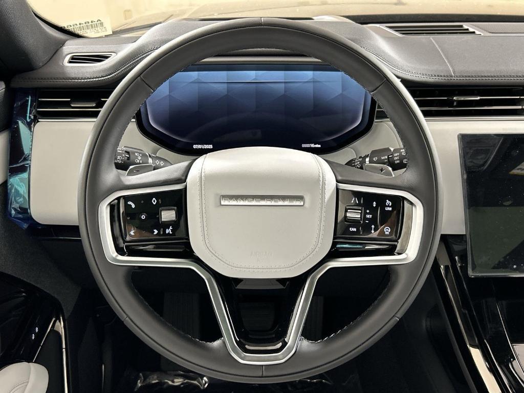 new 2025 Land Rover Range Rover Sport car, priced at $92,720
