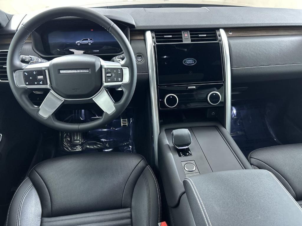 used 2025 Land Rover Discovery car, priced at $62,998