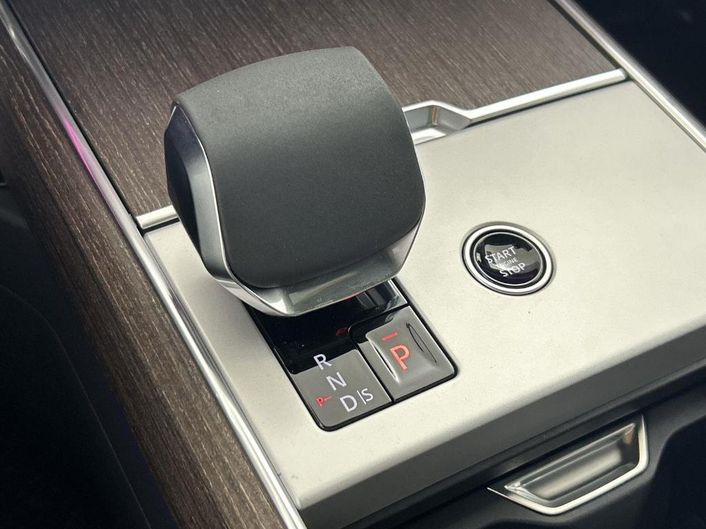 new 2025 Land Rover Range Rover car, priced at $142,205