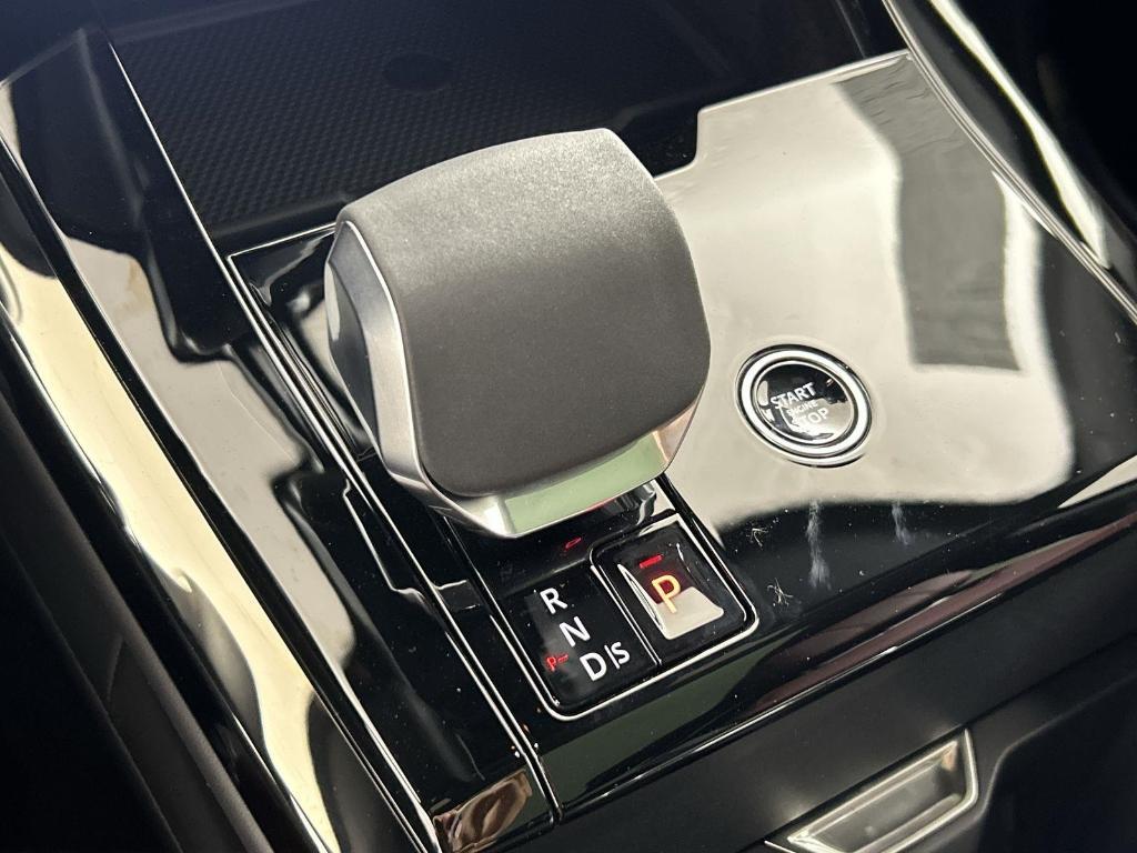 new 2025 Land Rover Range Rover Sport car, priced at $100,490