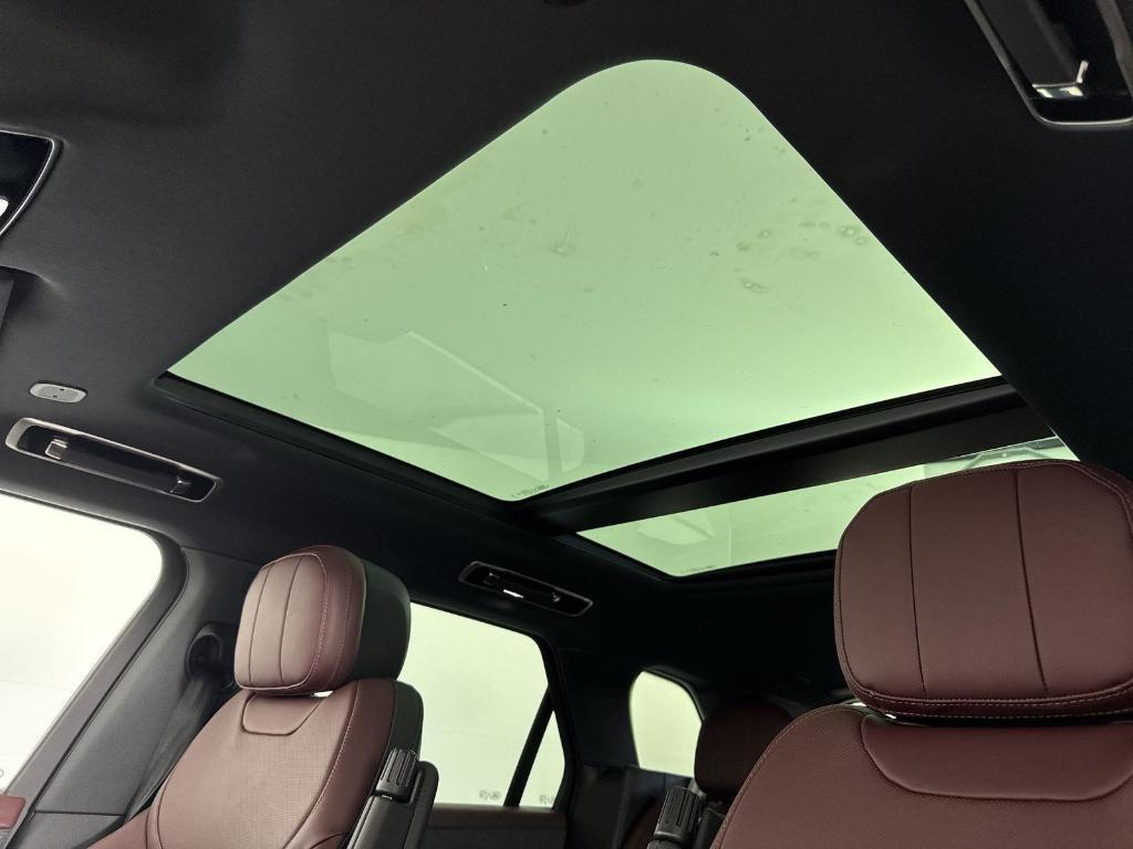 new 2025 Land Rover Range Rover Sport car, priced at $107,675