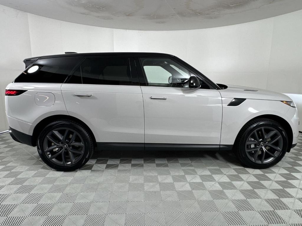 new 2025 Land Rover Range Rover Sport car, priced at $91,640