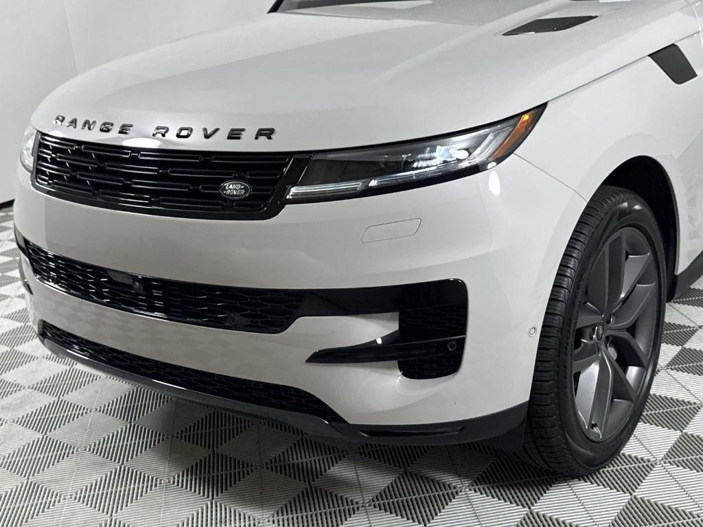 new 2025 Land Rover Range Rover Sport car, priced at $91,640