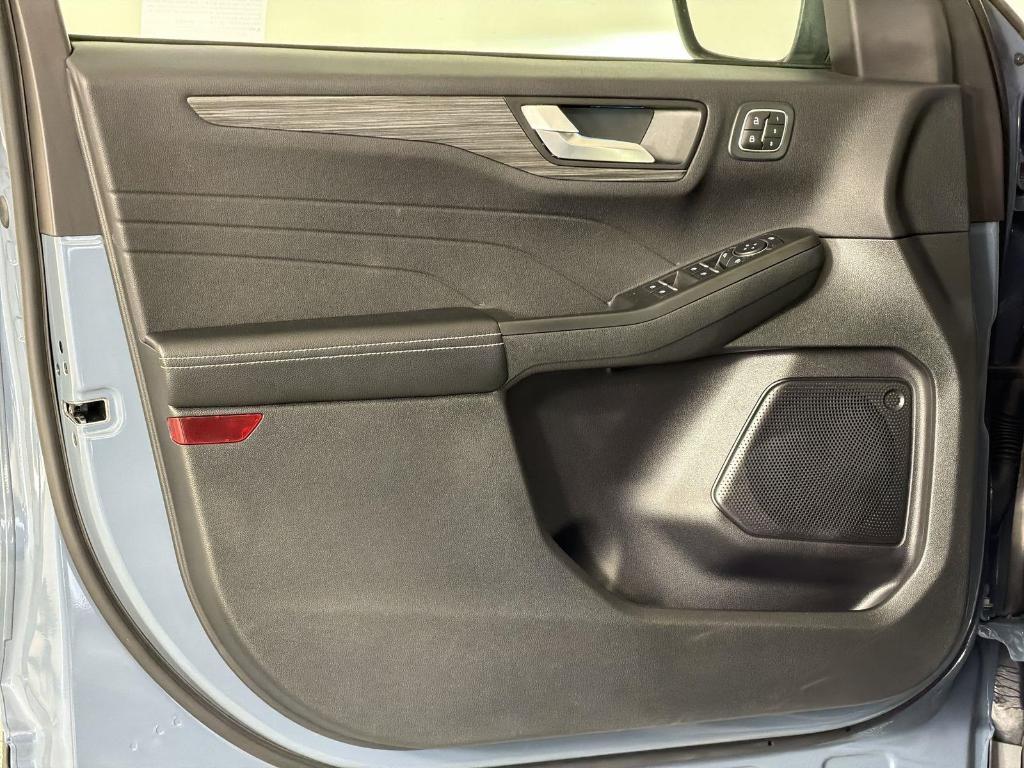 used 2023 Ford Escape car, priced at $29,388