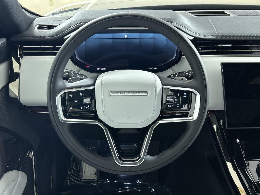 new 2025 Land Rover Range Rover Sport car, priced at $91,115