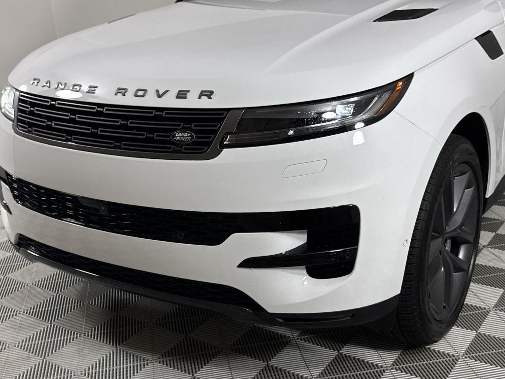 new 2025 Land Rover Range Rover Sport car, priced at $89,180