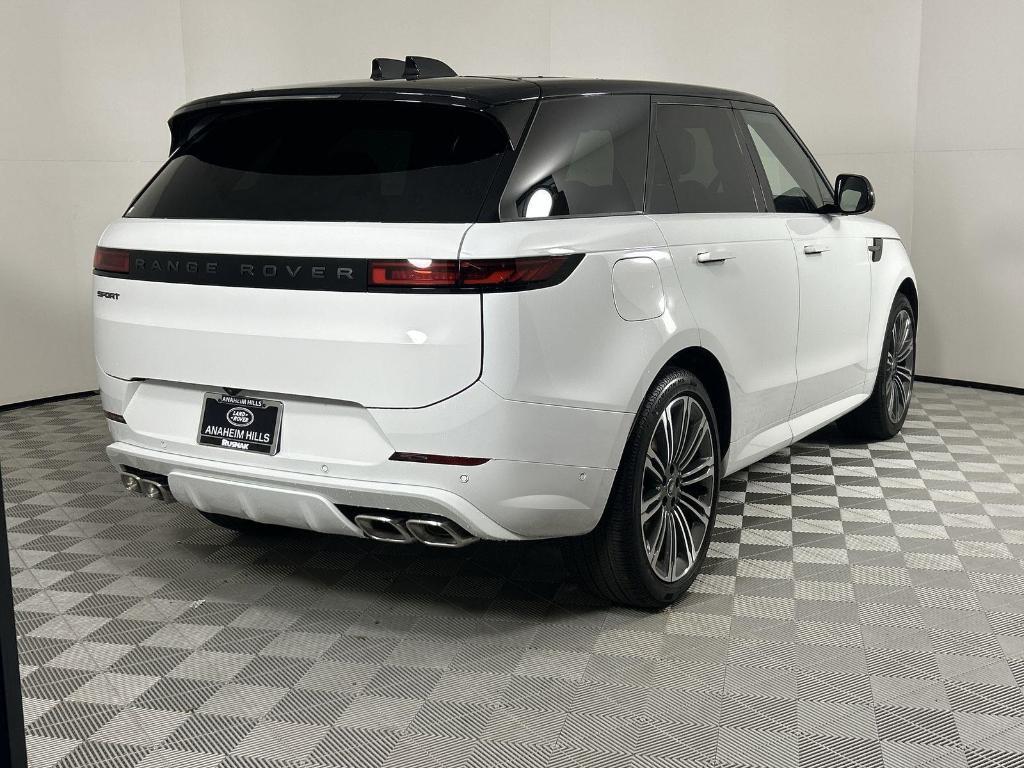 new 2025 Land Rover Range Rover Sport car, priced at $118,530