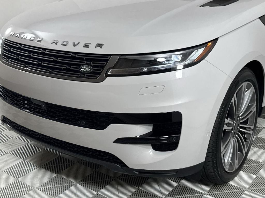 new 2025 Land Rover Range Rover Sport car, priced at $94,525