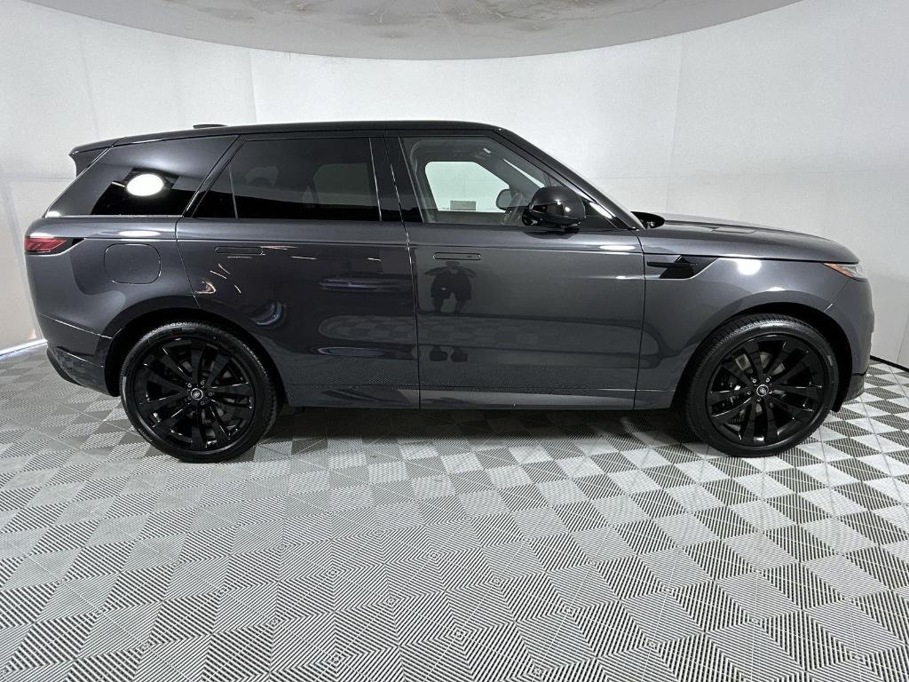 new 2025 Land Rover Range Rover Sport car, priced at $107,515