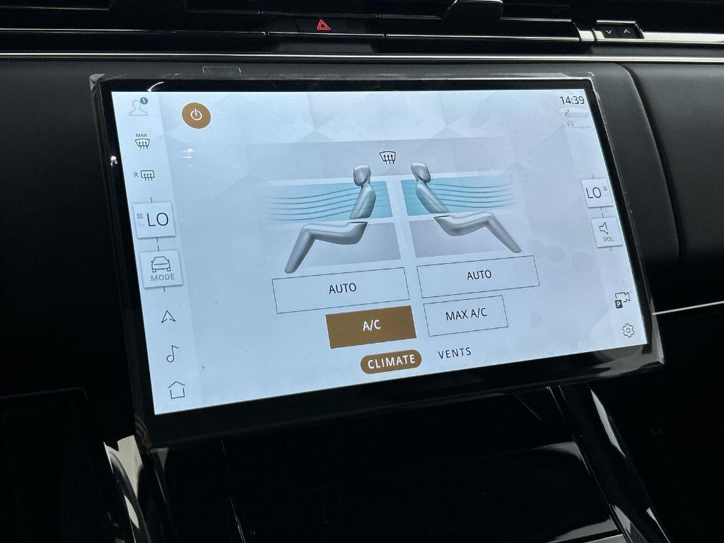 new 2025 Land Rover Range Rover Sport car, priced at $107,515