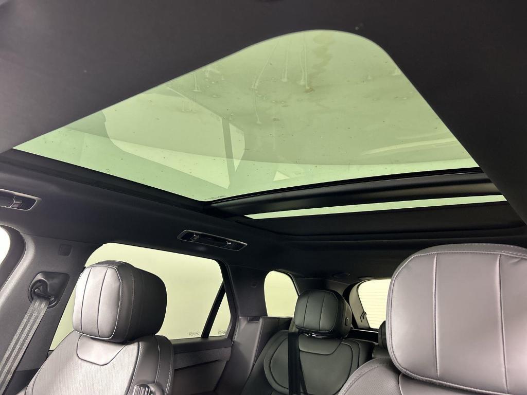 new 2025 Land Rover Range Rover Sport car, priced at $89,885