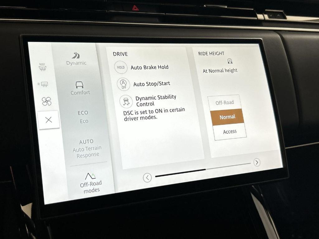 new 2025 Land Rover Range Rover Sport car, priced at $89,885
