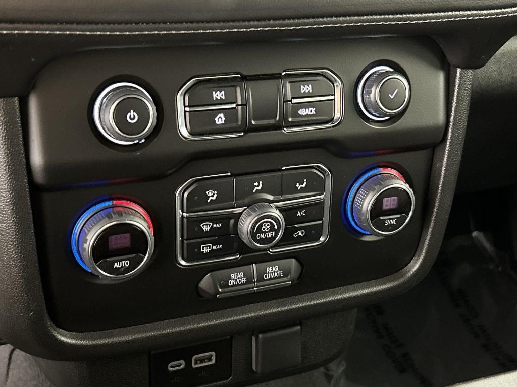 used 2024 Chevrolet Tahoe car, priced at $55,998