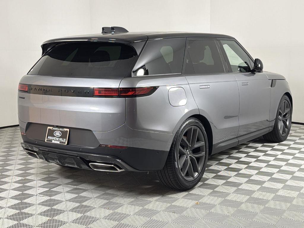 new 2025 Land Rover Range Rover Sport car, priced at $91,665