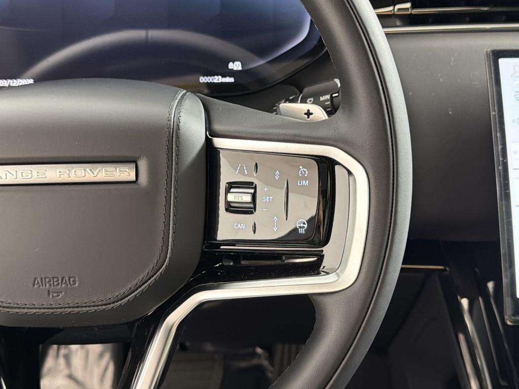 new 2025 Land Rover Range Rover Sport car, priced at $91,665