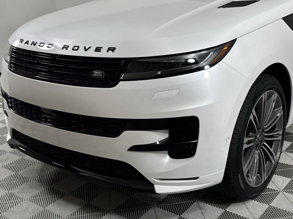new 2025 Land Rover Range Rover Sport car, priced at $102,590