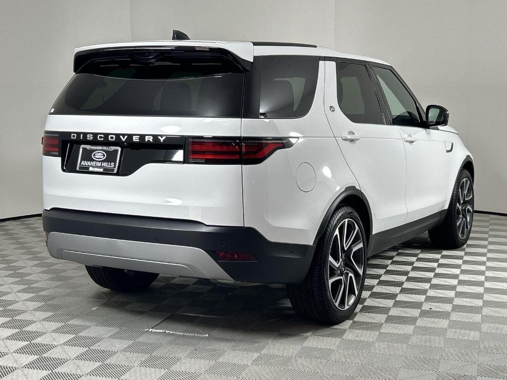 used 2025 Land Rover Discovery car, priced at $53,998