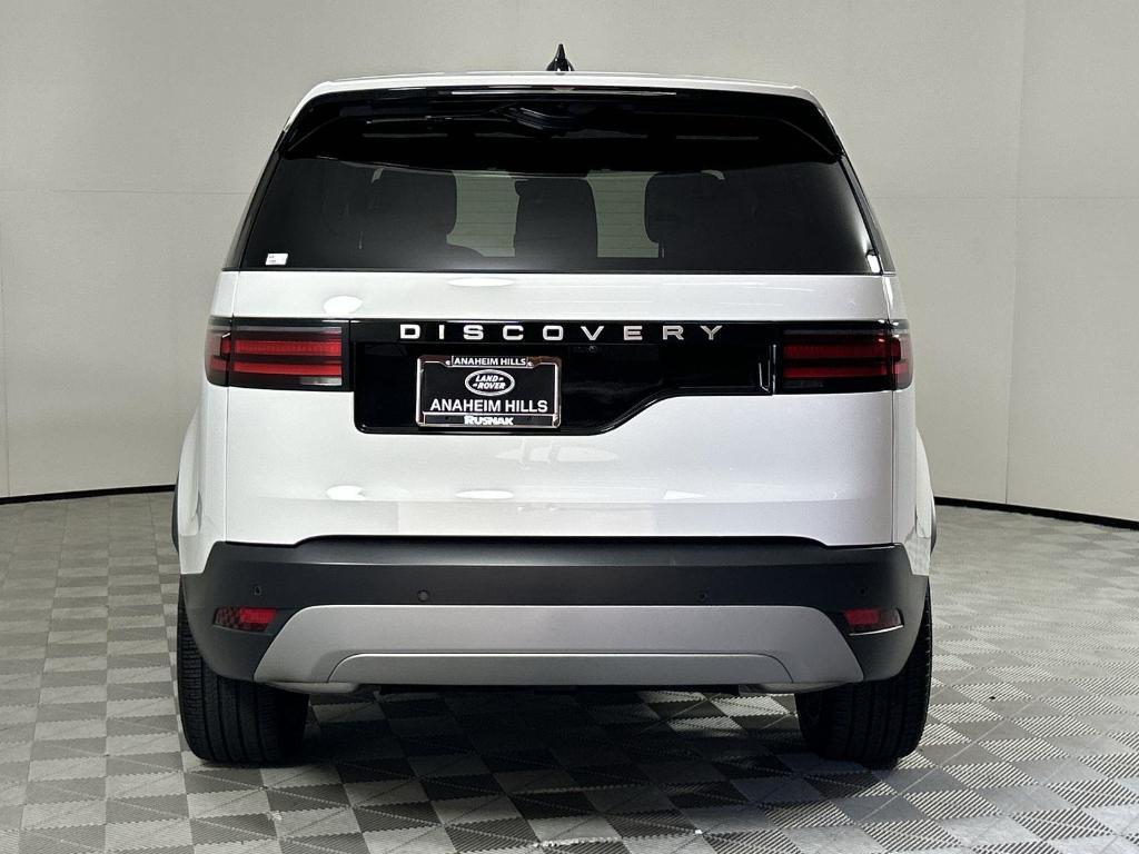 used 2025 Land Rover Discovery car, priced at $53,998