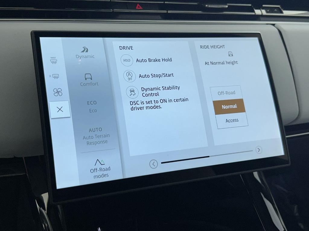 new 2025 Land Rover Range Rover Sport car, priced at $91,375
