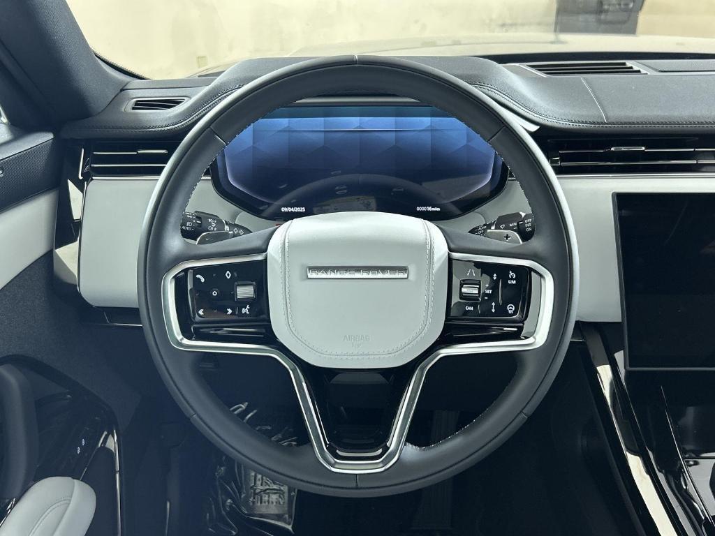 new 2025 Land Rover Range Rover Sport car, priced at $91,375