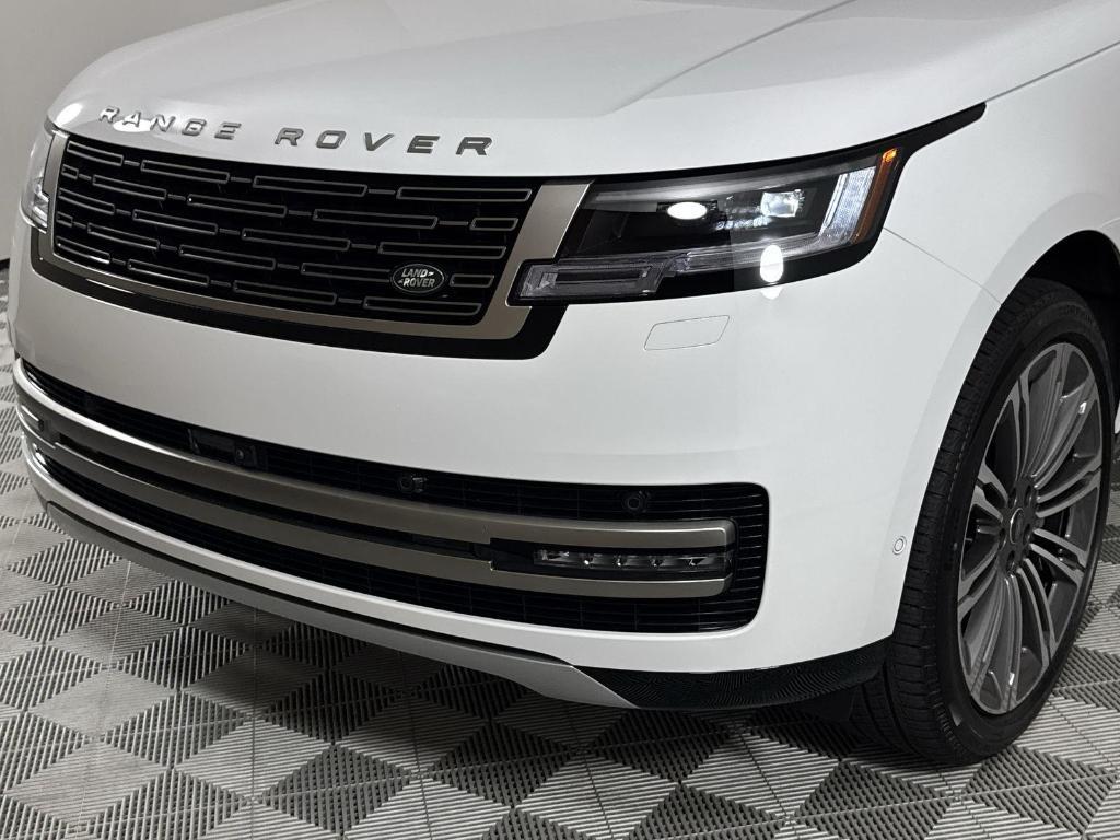 new 2025 Land Rover Range Rover car, priced at $138,855