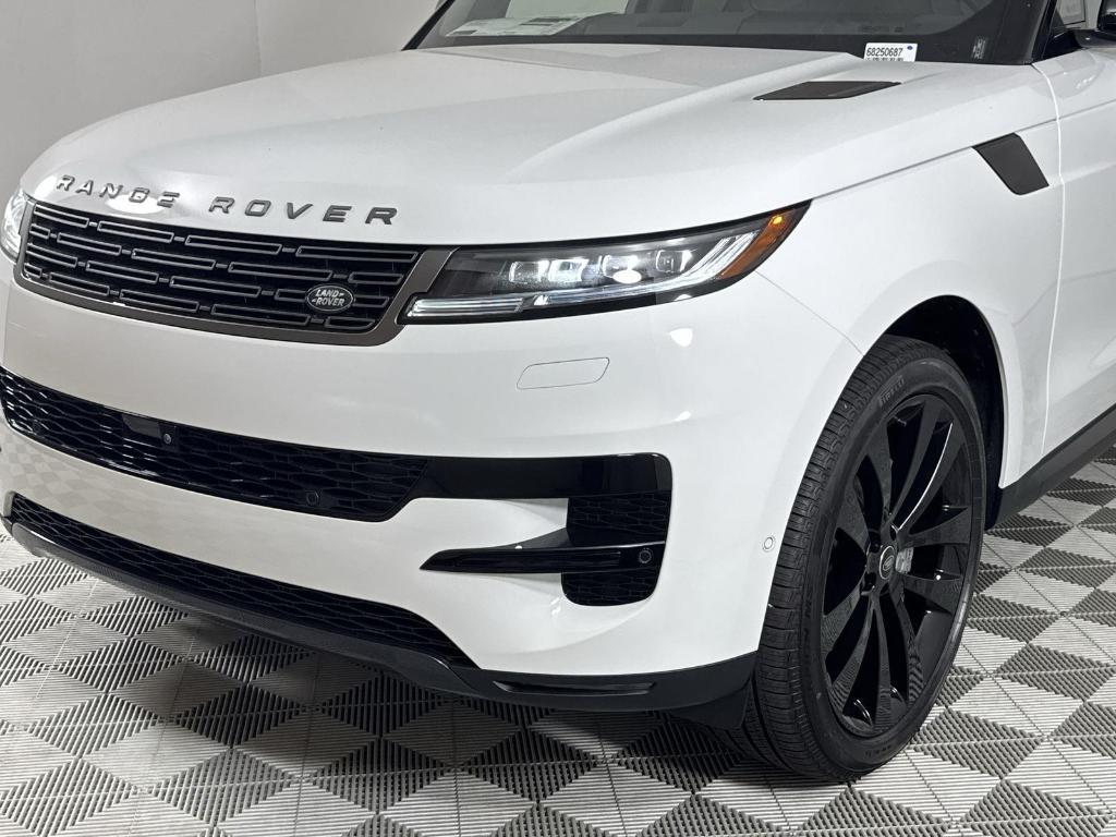 new 2025 Land Rover Range Rover Sport car, priced at $91,775