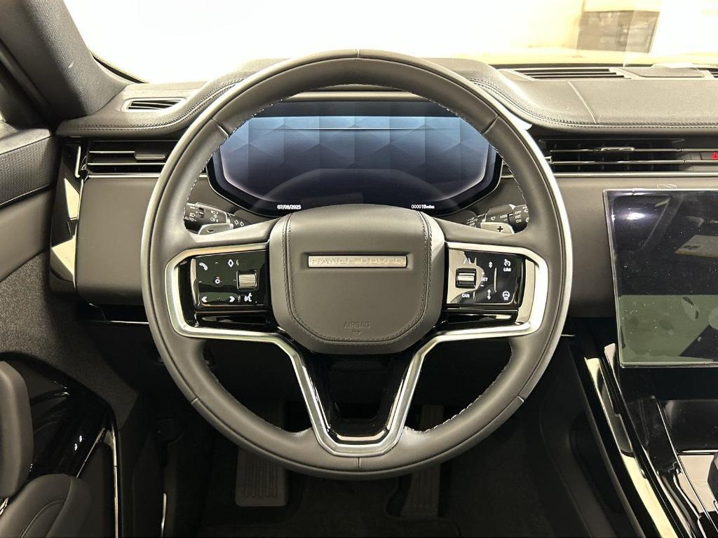 new 2025 Land Rover Range Rover Sport car, priced at $91,495