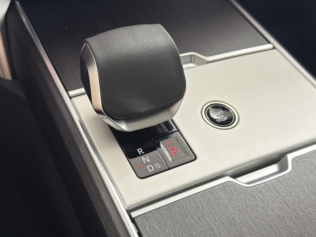 new 2025 Land Rover Range Rover car, priced at $122,805