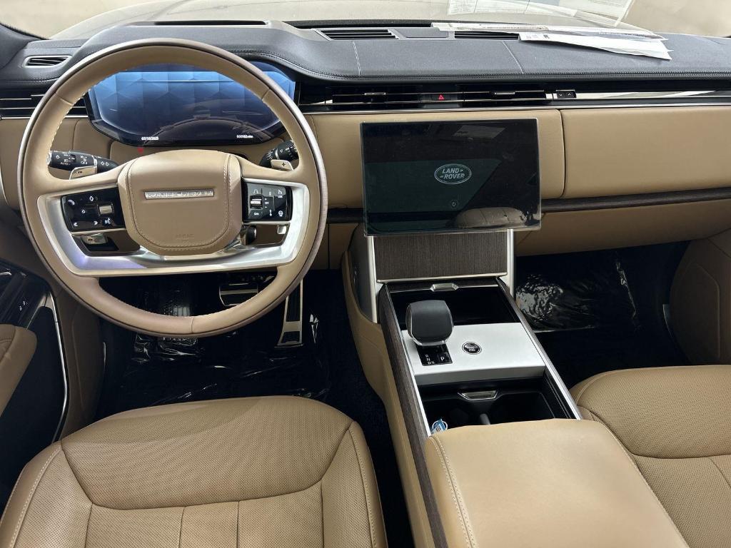 new 2025 Land Rover Range Rover car, priced at $140,255