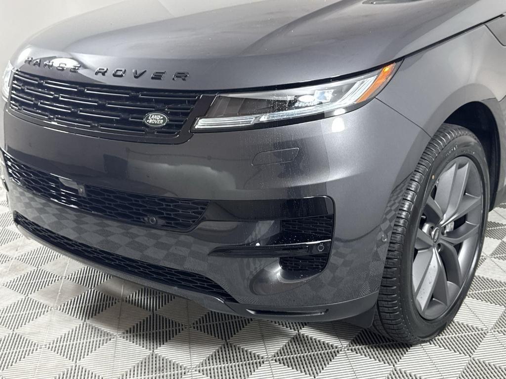 new 2025 Land Rover Range Rover Sport car, priced at $92,415