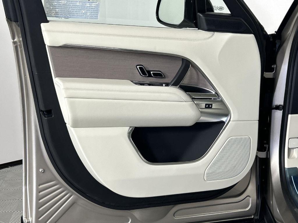 new 2025 Land Rover Range Rover car, priced at $142,005
