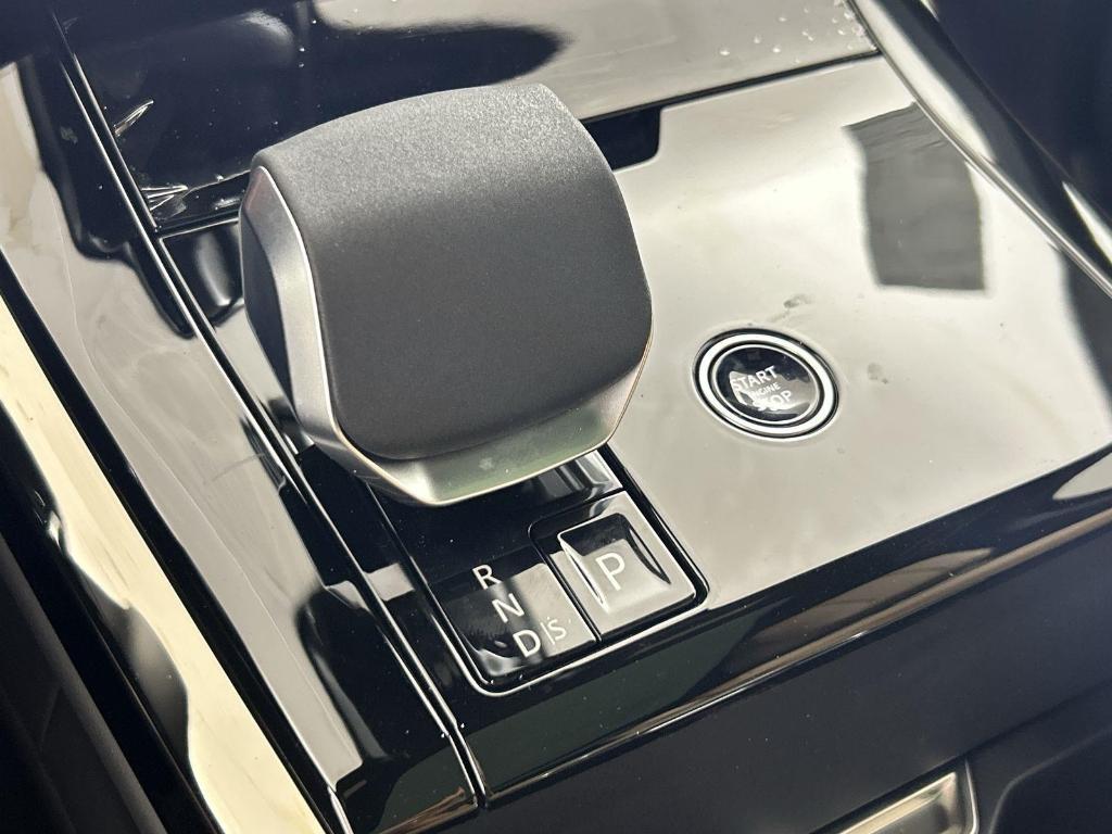 new 2025 Land Rover Range Rover Sport car, priced at $88,440