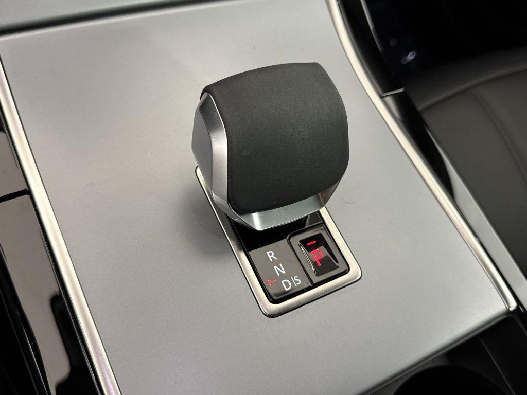 used 2025 Land Rover Range Rover Evoque car, priced at $47,998