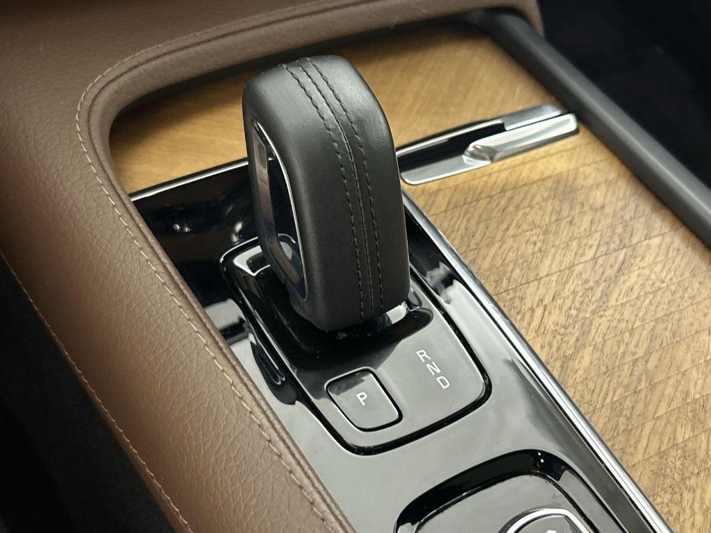 used 2021 Volvo XC90 Recharge Plug-In Hybrid car, priced at $36,998