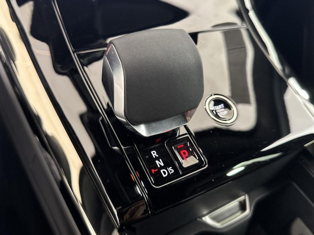 new 2025 Land Rover Range Rover Sport car, priced at $99,000