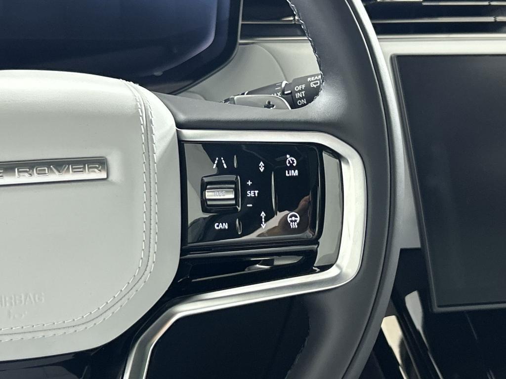 new 2025 Land Rover Range Rover Sport car, priced at $90,335