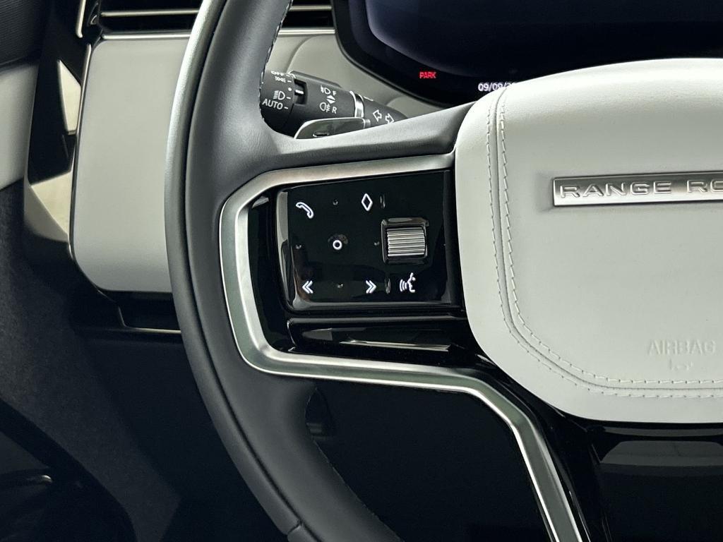new 2025 Land Rover Range Rover Sport car, priced at $90,335