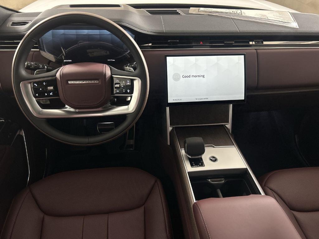 new 2025 Land Rover Range Rover car, priced at $146,400