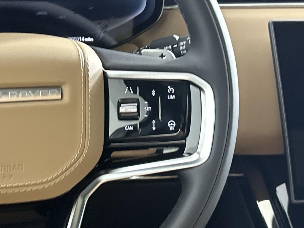 new 2025 Land Rover Range Rover Sport car, priced at $89,205