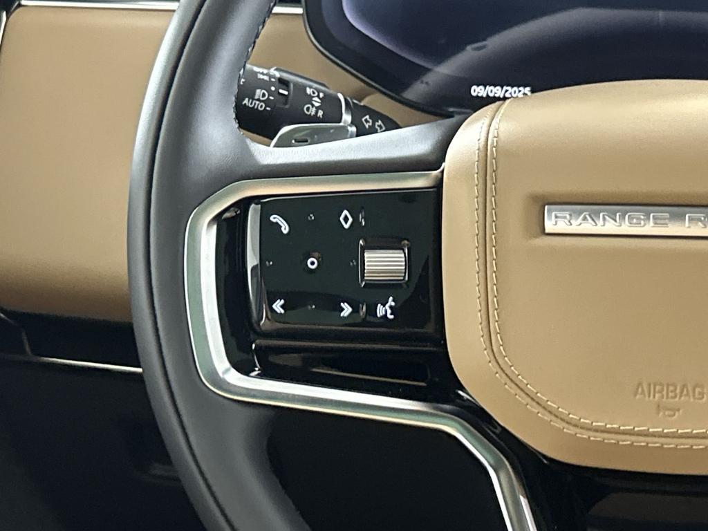 new 2025 Land Rover Range Rover Sport car, priced at $89,205