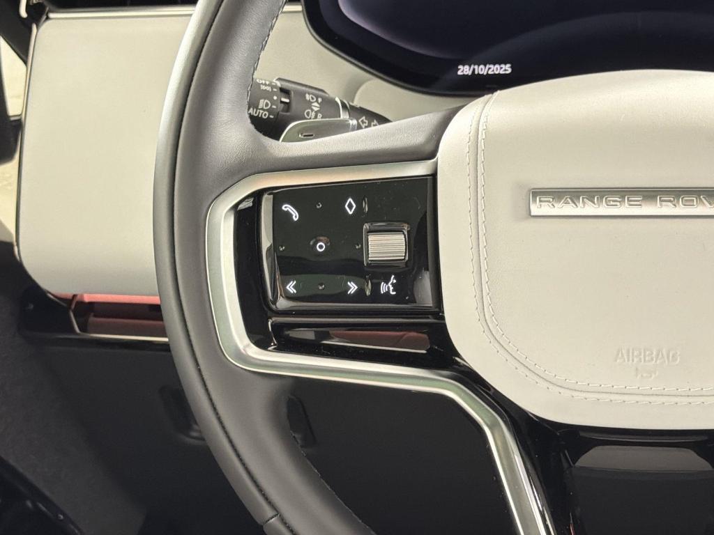new 2025 Land Rover Range Rover Sport car, priced at $94,190